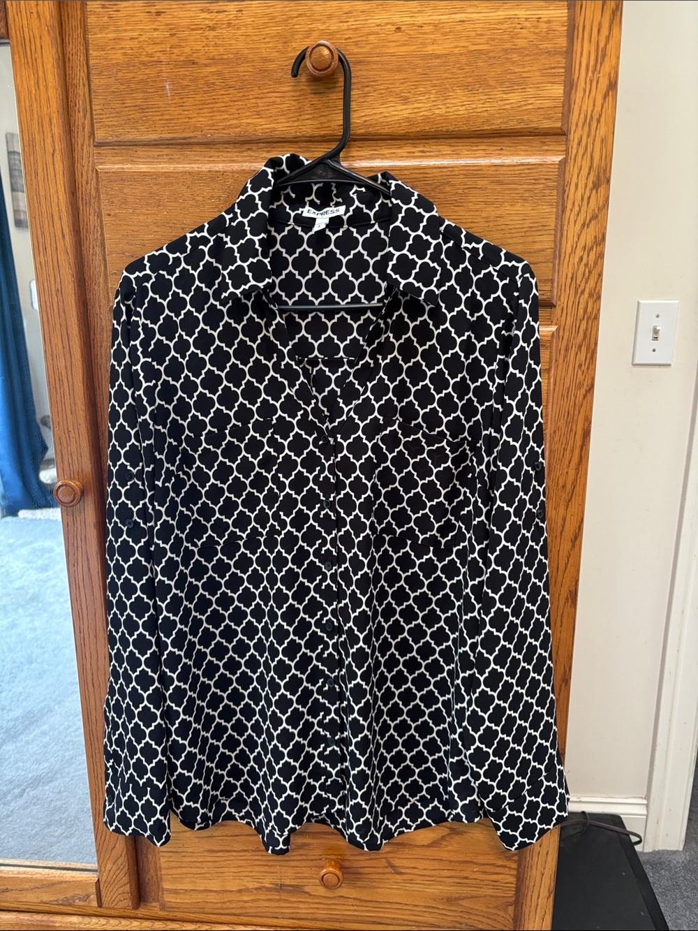Express Black and White Geometric Long Sleeve Shirt Dress